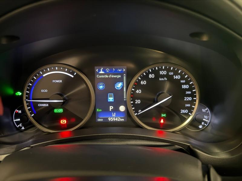 Photo 16 de l’annonce de LEXUS NX d’occasion à vendre à MONTFAVET