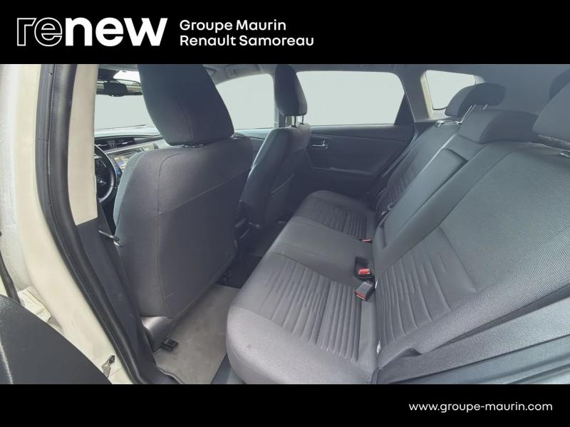 Photo 12 de l’annonce de TOYOTA Auris d’occasion à vendre à SAMOREAU