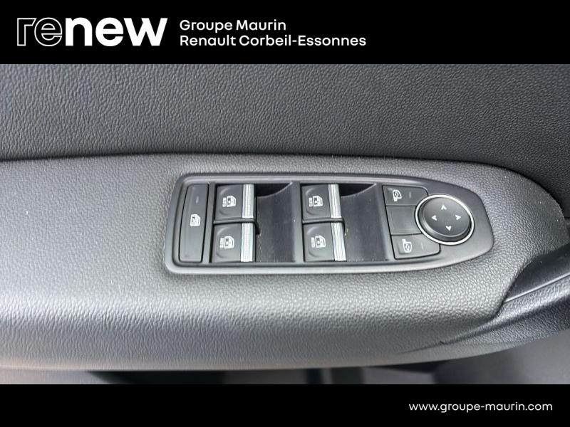 Photo 17 de l’annonce de RENAULT Captur d’occasion à vendre à CORBEIL-ESSONNES