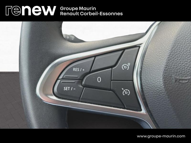 Photo 20 de l’annonce de RENAULT Captur d’occasion à vendre à CORBEIL-ESSONNES