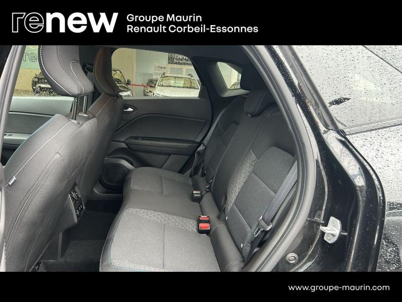 Photo 11 de l’annonce de RENAULT  d’occasion à vendre à CORBEIL-ESSONNES