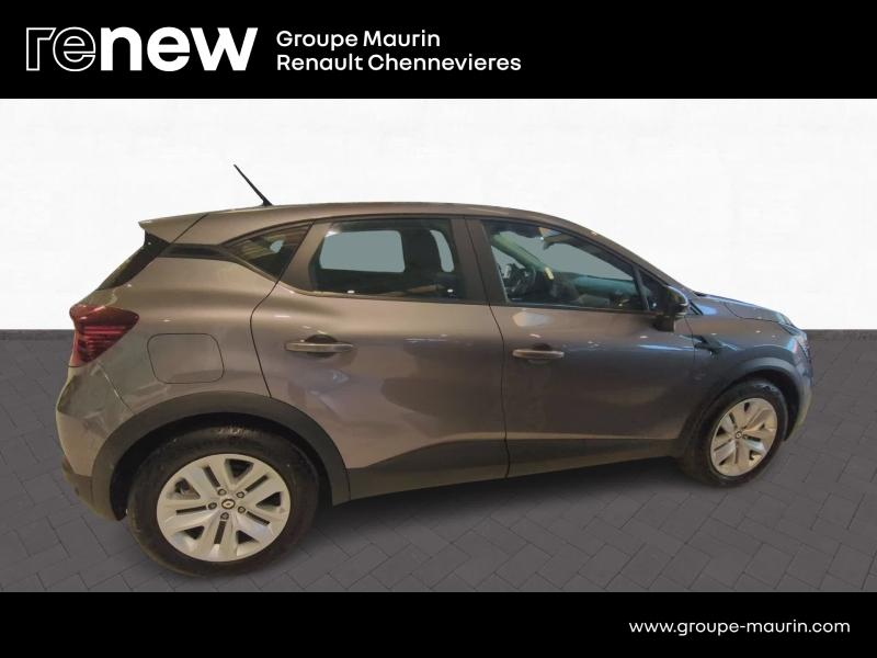Photo 3 de l’annonce de RENAULT Captur d’occasion à vendre à CHENNEVIÈRES-SUR-MARNE