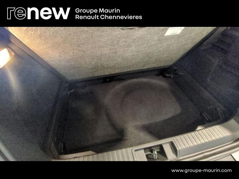 Photo 14 de l’annonce de RENAULT Captur d’occasion à vendre à CHENNEVIÈRES-SUR-MARNE