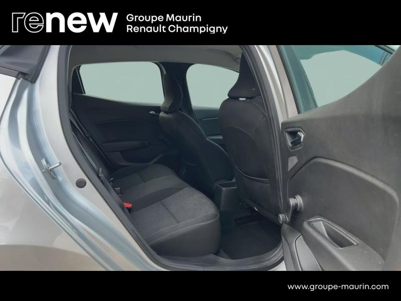 Photo 10 de l’annonce de RENAULT Clio d’occasion à vendre à CHENNEVIÈRES-SUR-MARNE