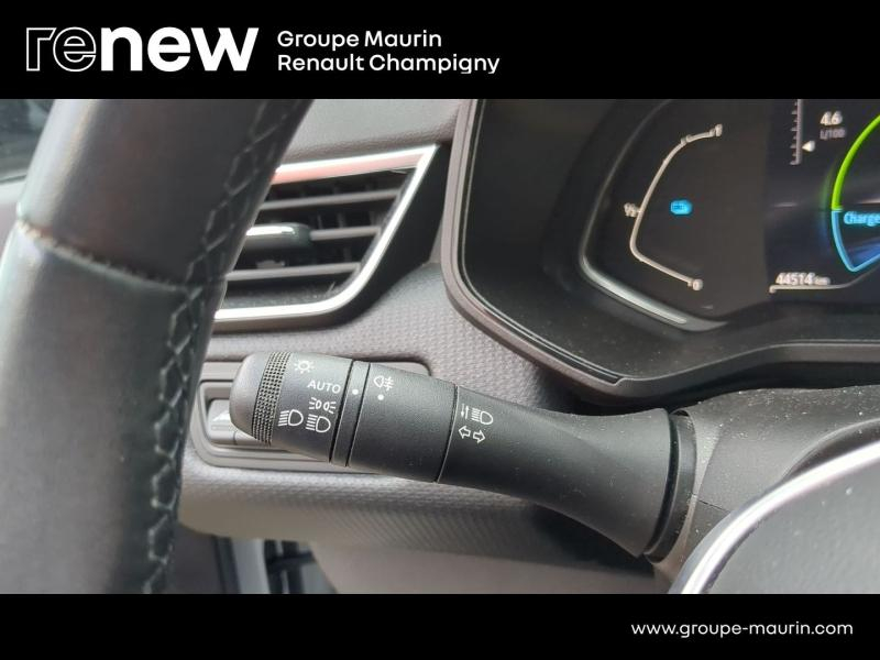 Photo 19 de l’annonce de RENAULT Clio d’occasion à vendre à CHENNEVIÈRES-SUR-MARNE