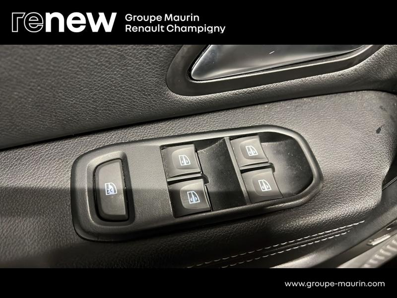 Photo 17 de l’annonce de DACIA Duster d’occasion à vendre à CHENNEVIÈRES-SUR-MARNE