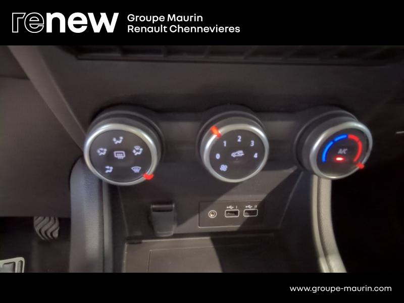 Photo 17 de l’annonce de RENAULT Captur d’occasion à vendre à CHENNEVIÈRES-SUR-MARNE