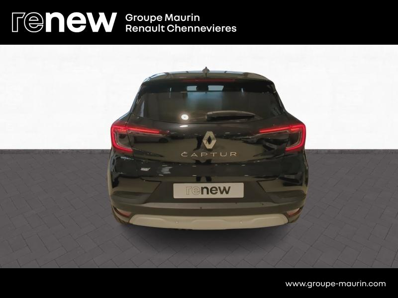 Photo 6 de l’annonce de RENAULT Captur d’occasion à vendre à CHENNEVIÈRES-SUR-MARNE