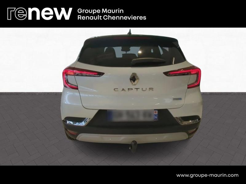 Photo 6 de l’annonce de RENAULT Captur d’occasion à vendre à CHENNEVIÈRES-SUR-MARNE