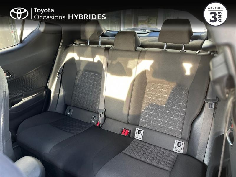 Photo 12 de l’annonce de TOYOTA C-HR d’occasion à vendre à AUBIÈRE