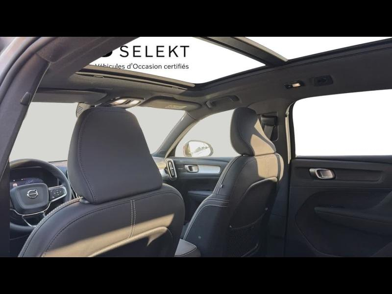 Photo 9 de l’annonce de VOLVO XC40 d’occasion à vendre à AIX-EN-PROVENCE