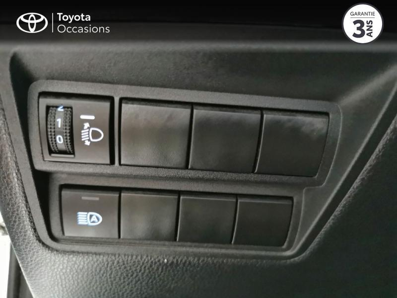 Photo 15 de l’annonce de TOYOTA Yaris d’occasion à vendre à LATTES