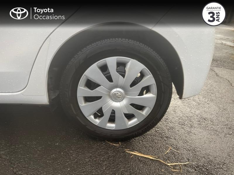 Photo 16 de l’annonce de TOYOTA Yaris d’occasion à vendre à LATTES