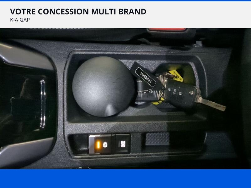 Photo 18 de l’annonce de VOLKSWAGEN T-Roc d’occasion à vendre à GAP