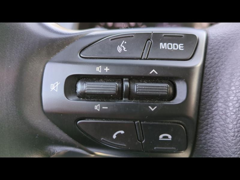 Photo 8 de l’annonce de KIA Rio d’occasion à vendre à GAP