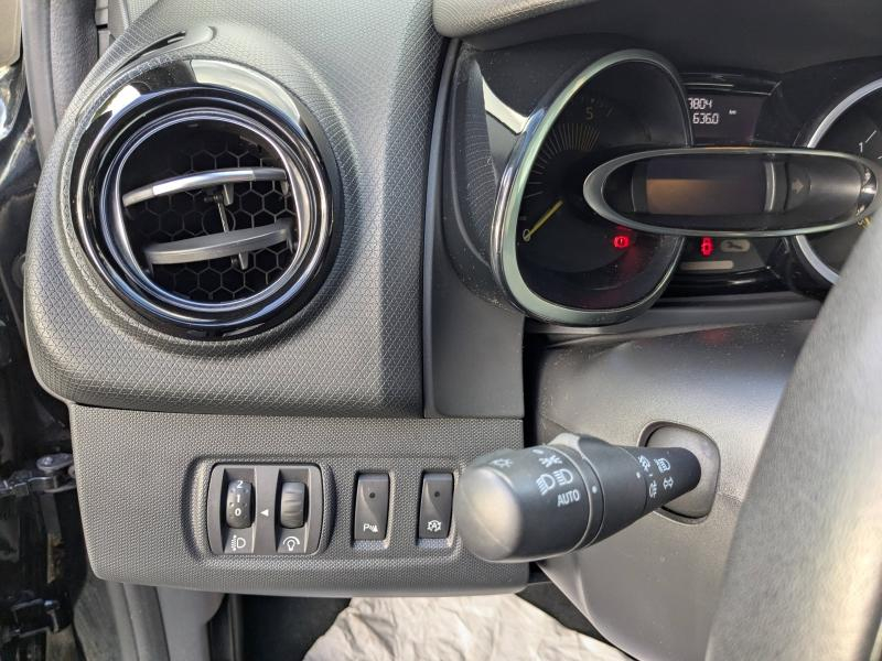 Photo 6 de l’annonce de RENAULT Clio d’occasion à vendre à CARCASSONNE