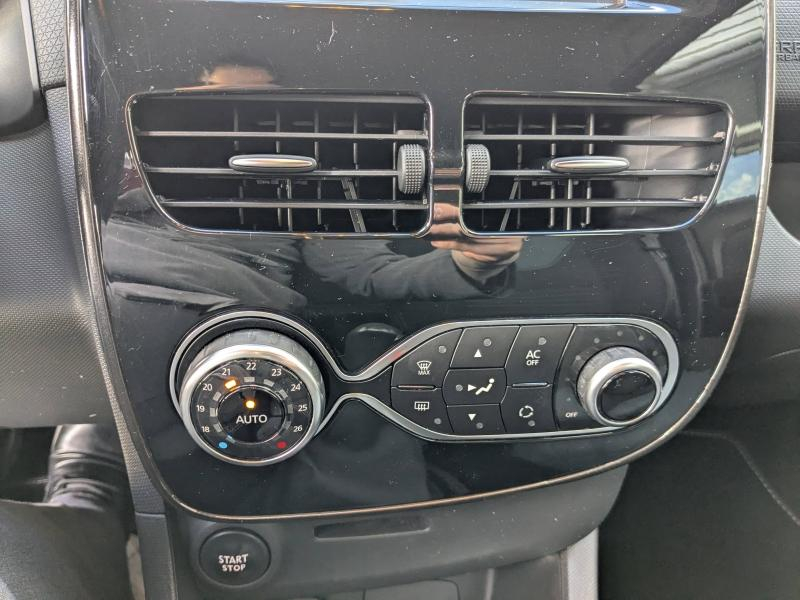 Photo 11 de l’annonce de RENAULT Clio d’occasion à vendre à CARCASSONNE