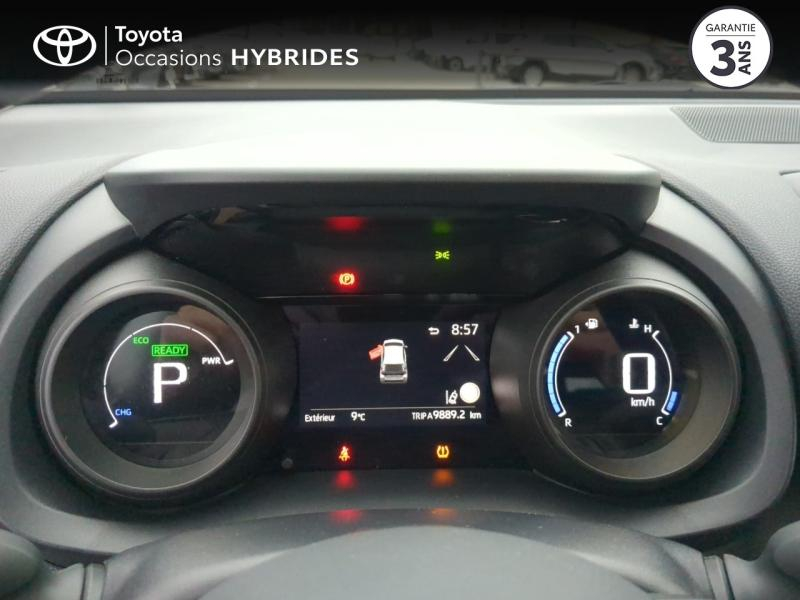 Photo 14 de l’annonce de TOYOTA Yaris d’occasion à vendre à MONTFAVET