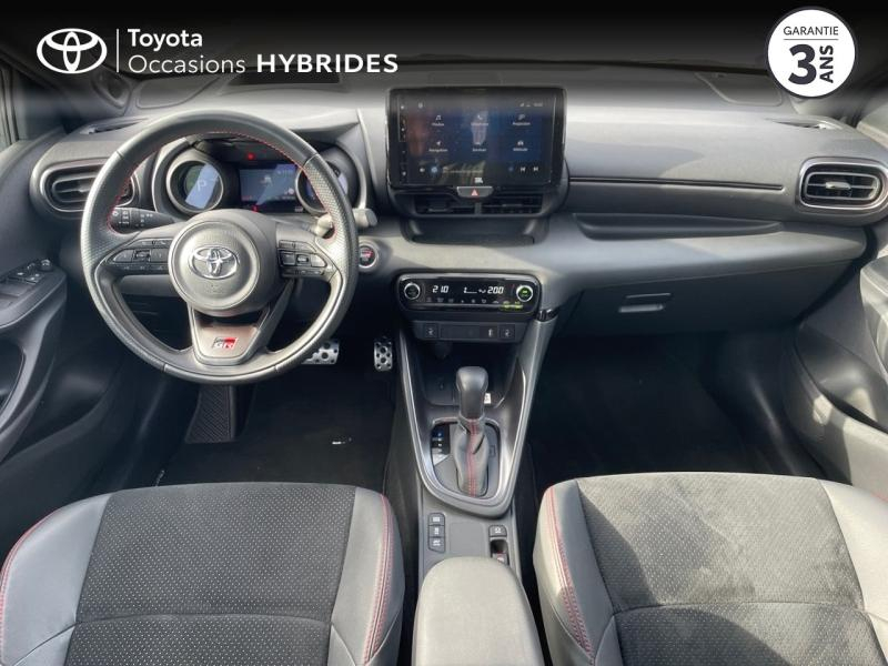 Photo 8 de l’annonce de TOYOTA Yaris d’occasion à vendre à MONTFAVET