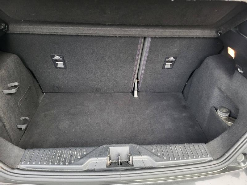 Photo 7 de l’annonce de FORD Fiesta d’occasion à vendre à ANNECY