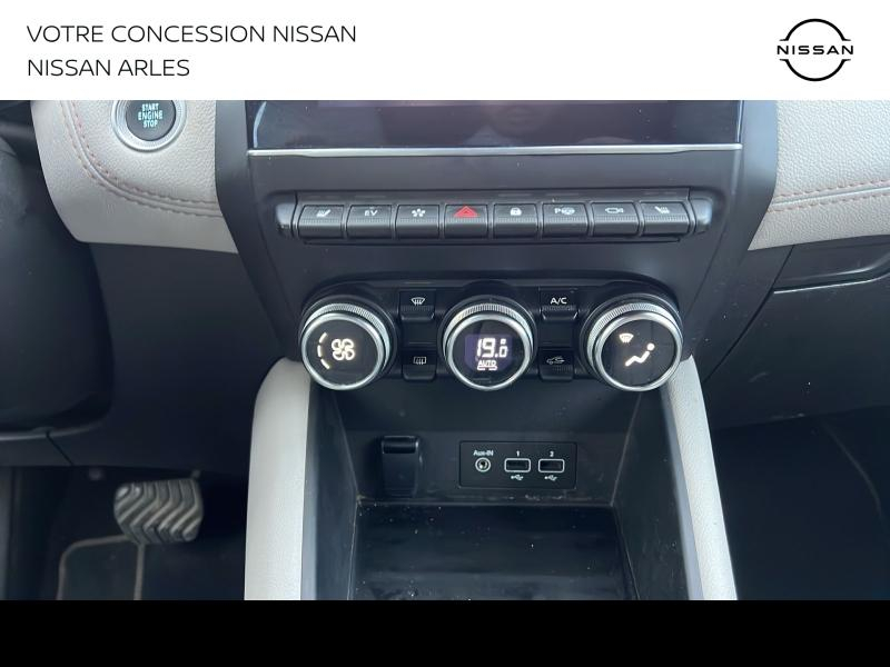 Photo 17 de l’annonce de RENAULT Captur d’occasion à vendre à ARLES