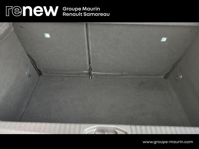 Photo 8 de l’annonce de RENAULT Clio d’occasion à vendre à SAMOREAU