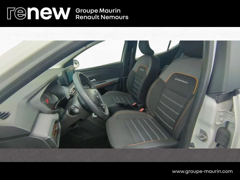 Photo 15 de l’annonce de DACIA Sandero d’occasion à vendre à SAINT PIERRE LES NEMOURS