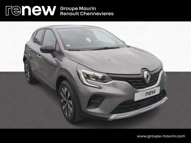 Photo 3 de l’annonce de RENAULT Captur d’occasion à vendre à CHENNEVIÈRES-SUR-MARNE