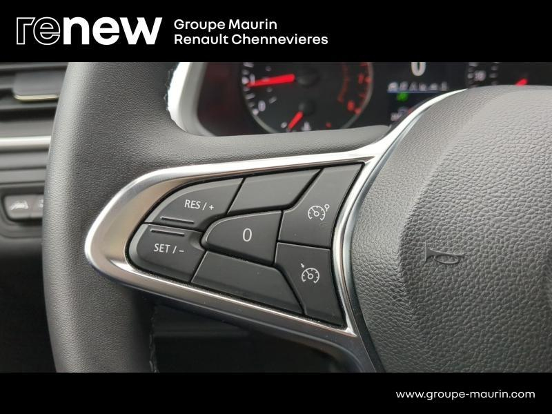 Photo 8 de l’annonce de RENAULT Captur d’occasion à vendre à CHENNEVIÈRES-SUR-MARNE