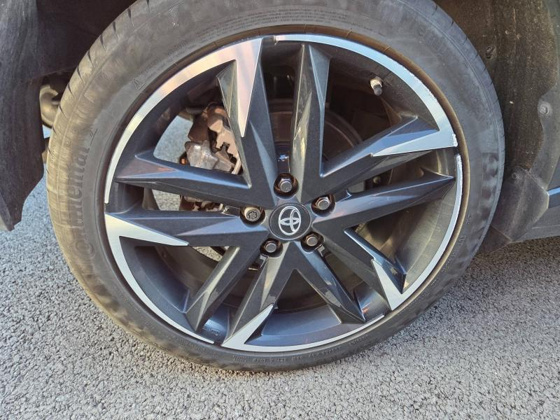 Photo 7 de l’annonce de TOYOTA C-HR d’occasion à vendre à AUBIÈRE