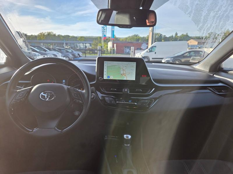 Photo 17 de l’annonce de TOYOTA C-HR d’occasion à vendre à AUBIÈRE