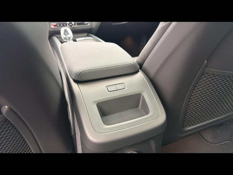 Photo 16 de l’annonce de VOLVO XC60 d’occasion à vendre à AIX-EN-PROVENCE