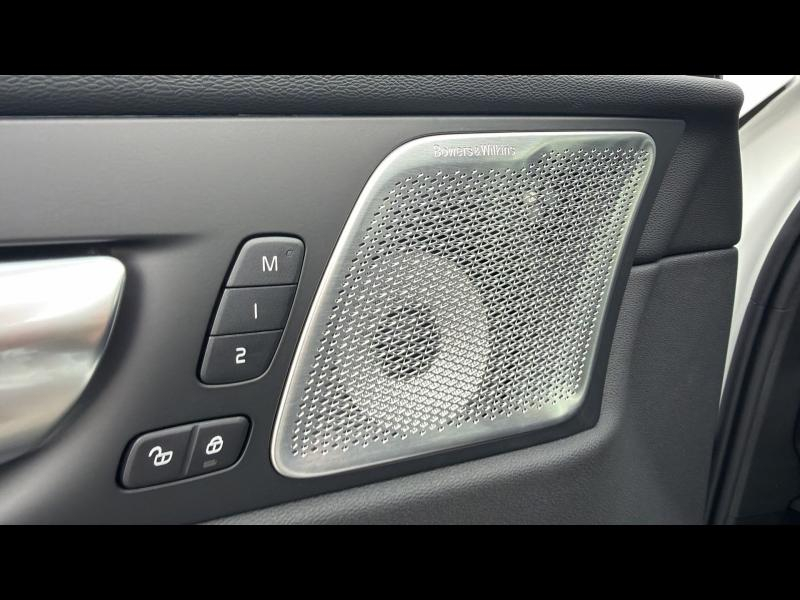 Photo 19 de l’annonce de VOLVO XC60 d’occasion à vendre à AIX-EN-PROVENCE