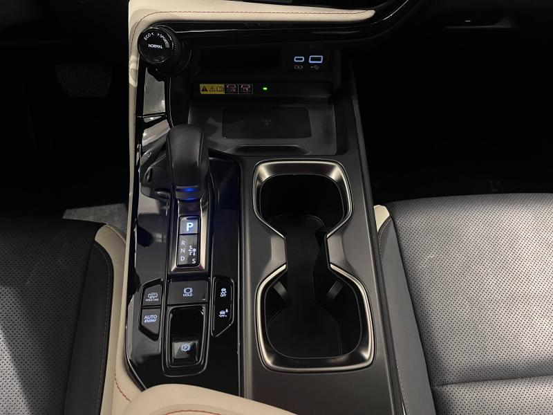 Photo 15 de l’annonce de LEXUS NX d’occasion à vendre à LATTES