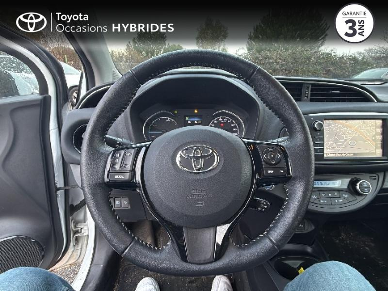 Photo 9 de l’annonce de TOYOTA Yaris d’occasion à vendre à NÎMES