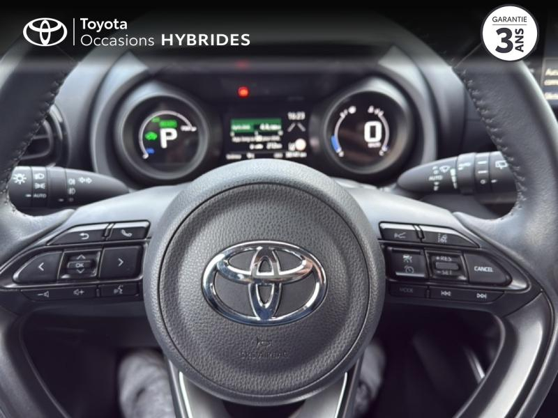 Photo 13 de l’annonce de TOYOTA Yaris d’occasion à vendre à NÎMES