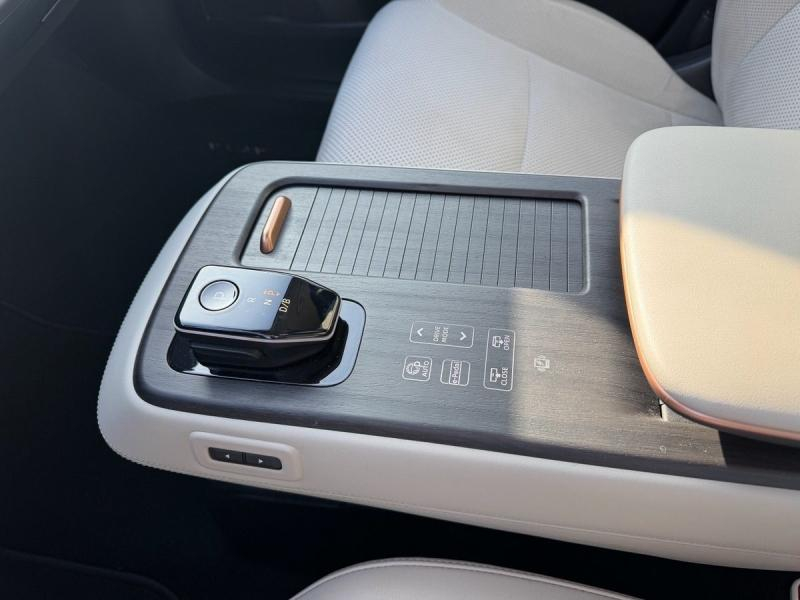 Photo 17 de l’annonce de NISSAN  d’occasion à vendre à GRENOBLE