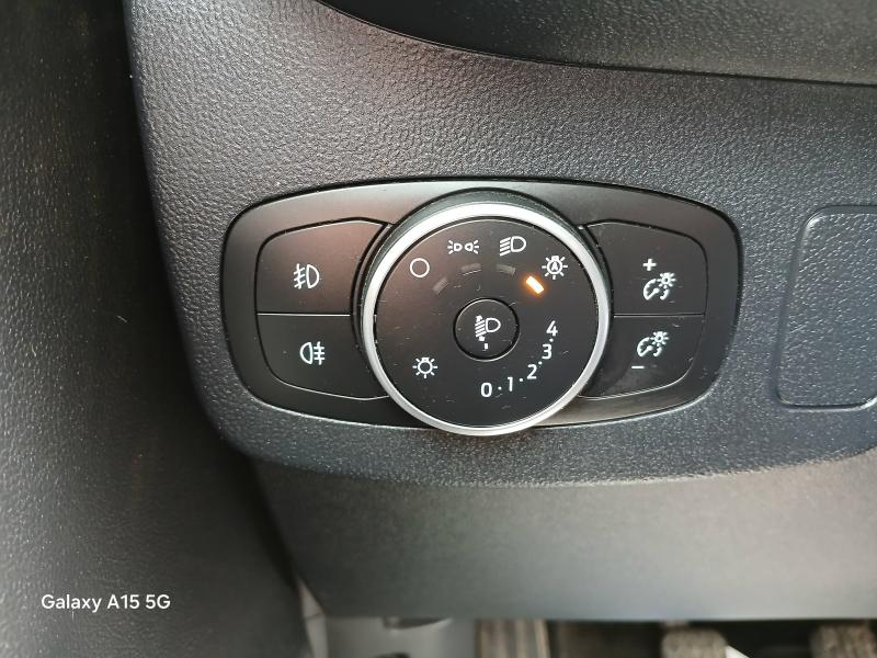 Photo 14 de l’annonce de FORD Puma d’occasion à vendre à NÎMES