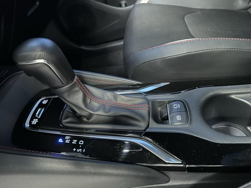 Photo 19 de l’annonce de TOYOTA Corolla d’occasion à vendre à ORANGE