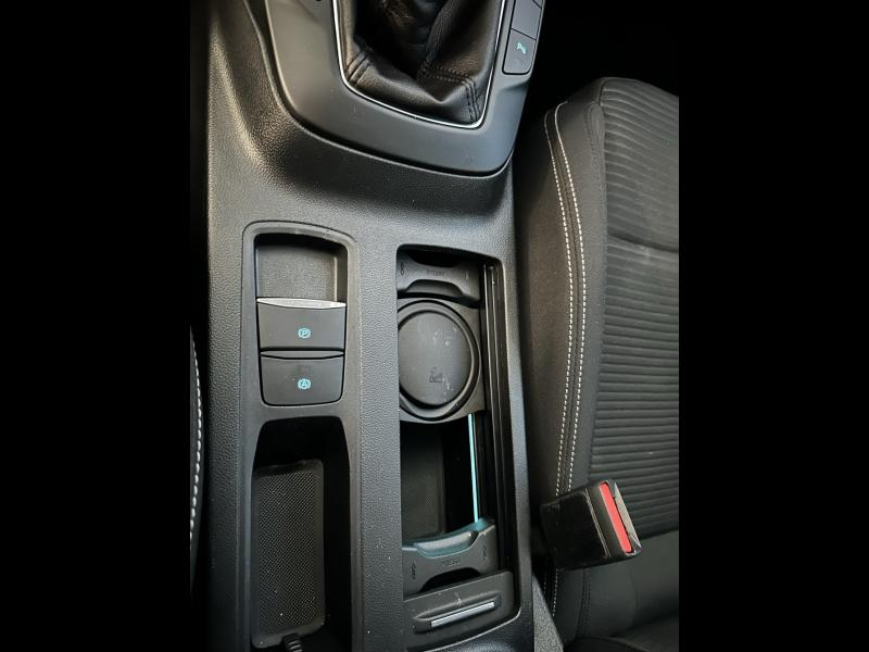 Photo 20 de l’annonce de FORD Focus SW d’occasion à vendre à ORANGE