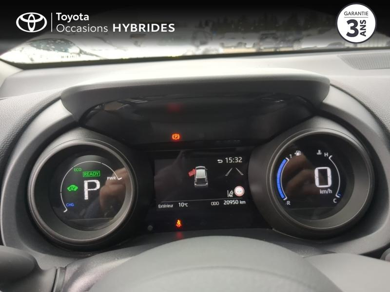 Photo 14 de l’annonce de TOYOTA Yaris d’occasion à vendre à MONTFAVET