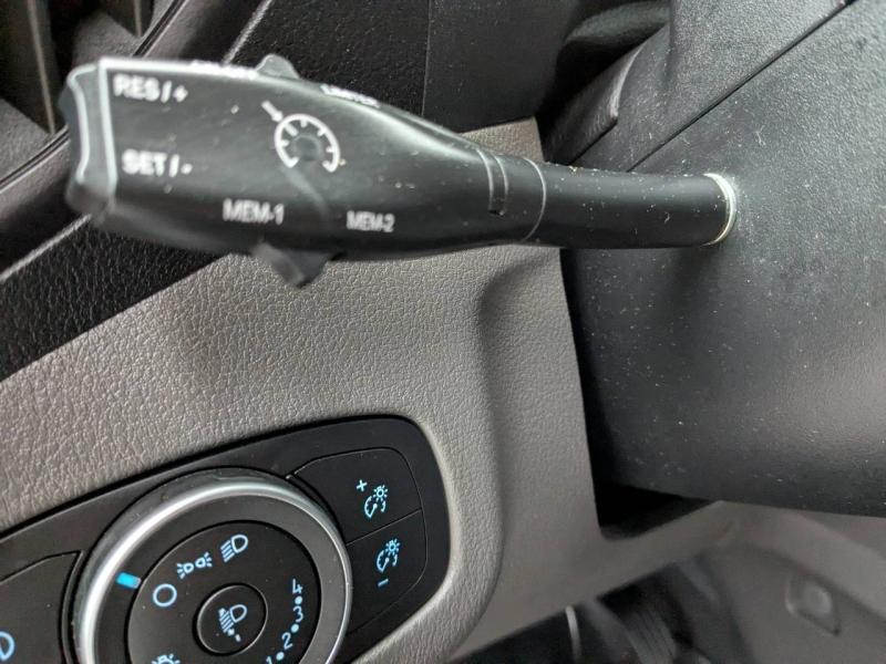 Photo 18 de l’annonce de FORD Transit Connect VUL d’occasion à vendre à MARSEILLE