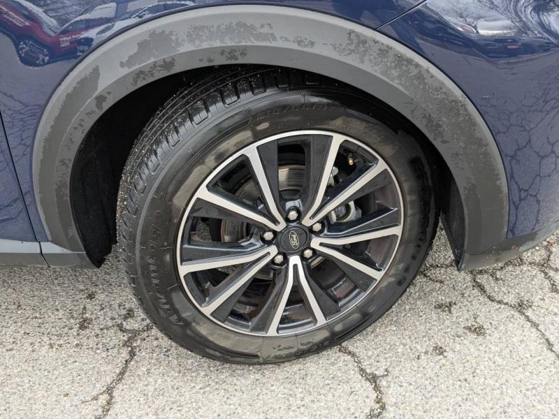 Photo 3 de l’annonce de FORD Puma d’occasion à vendre à AIX-EN-PROVENCE