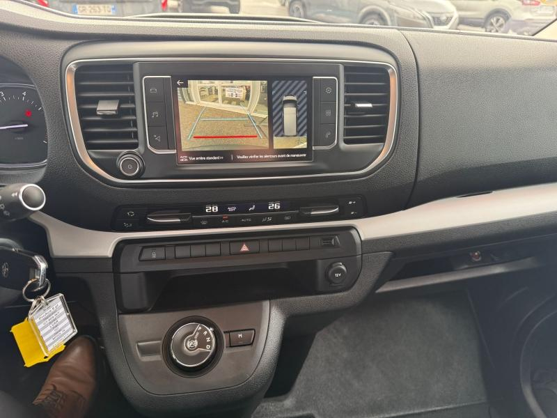 Photo 13 de l’annonce de TOYOTA ProAce Verso d’occasion à vendre à ANNEMASSE