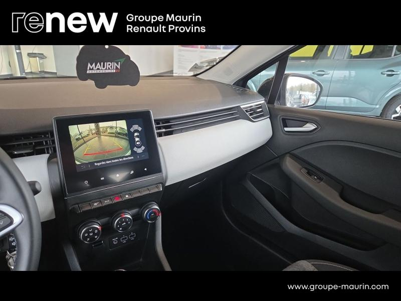 Photo 16 de l’annonce de RENAULT Clio d’occasion à vendre à PROVINS