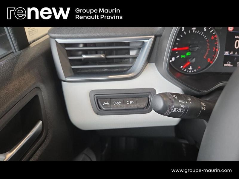 Photo 19 de l’annonce de RENAULT Clio d’occasion à vendre à PROVINS