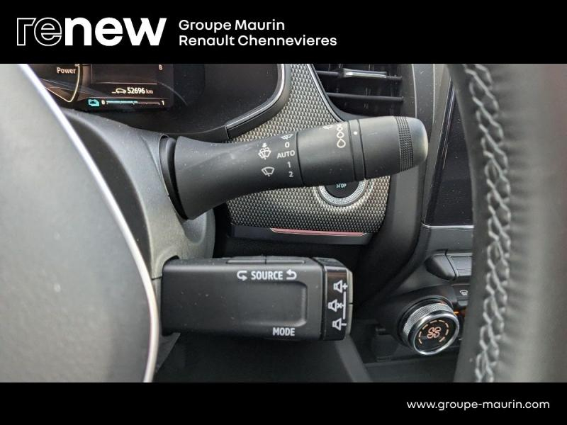 Photo 18 de l’annonce de RENAULT Arkana d’occasion à vendre à CHENNEVIÈRES-SUR-MARNE