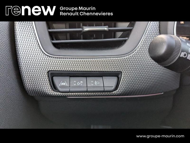 Photo 19 de l’annonce de RENAULT Arkana d’occasion à vendre à CHENNEVIÈRES-SUR-MARNE