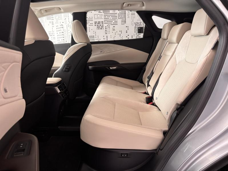 Photo 6 de l’annonce de LEXUS RX d’occasion à vendre à LATTES