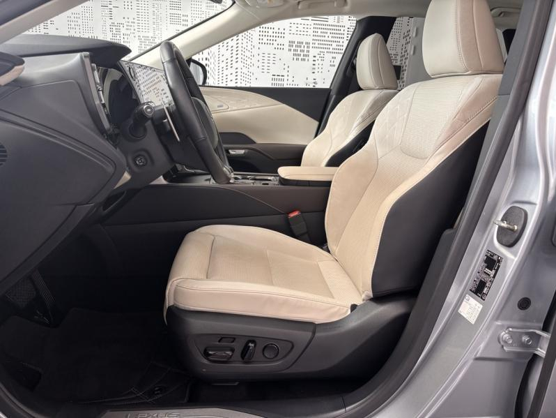 Photo 13 de l’annonce de LEXUS RX d’occasion à vendre à LATTES